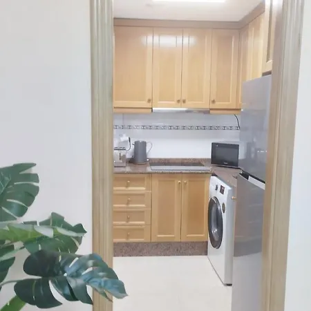 2 Bedroom Appartement *