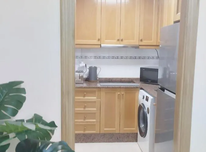 2 Bedroom Appartement *