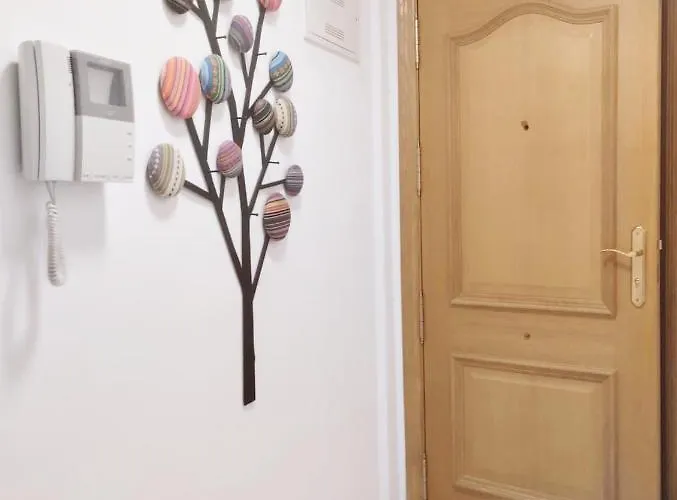 2 Bedroom Appartement *